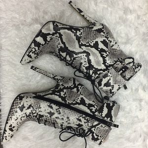 Black and white snakeskin 4 inch booties